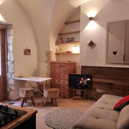 Joli Petit Appartement Montagne#Ski#Lac#Netflix# Seyne Экстерьер фото
